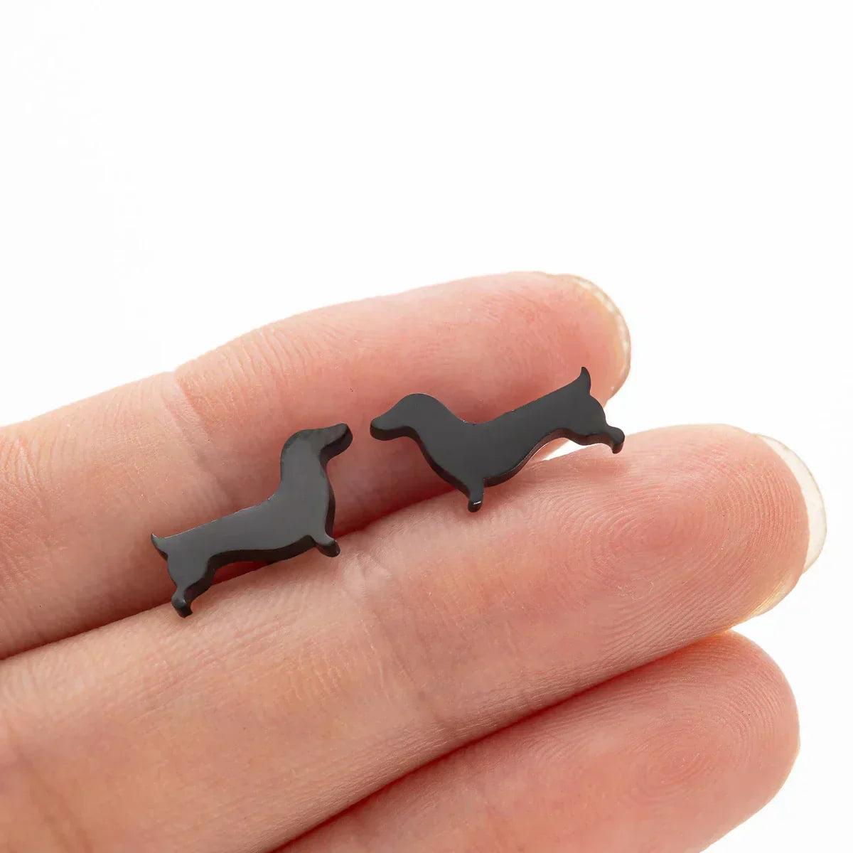 Dachshund fülbevalók – Minimalista fém fülbevalók